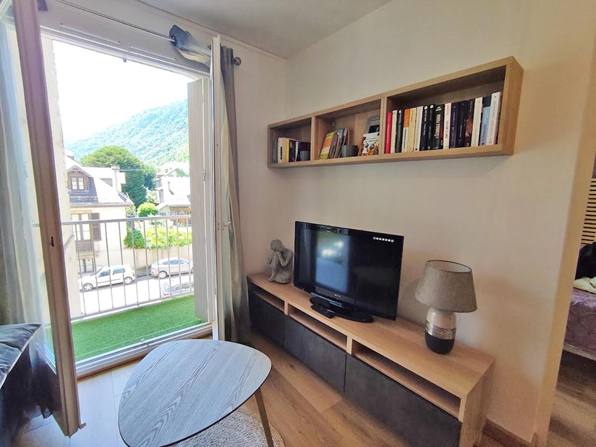 Chez Dominique, T2, Centre Ville, Vue Montagne, Wifi, 4 Personnes Bagnères-de-Luchon Zewnętrze zdjęcie