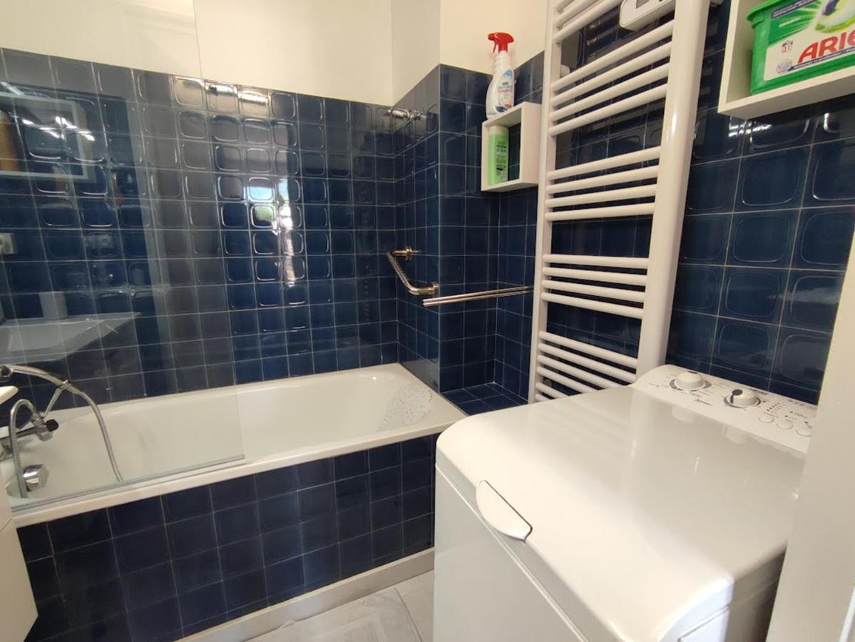 Chez Dominique, T2, Centre Ville, Vue Montagne, Wifi, 4 Personnes Bagnères-de-Luchon Zewnętrze zdjęcie